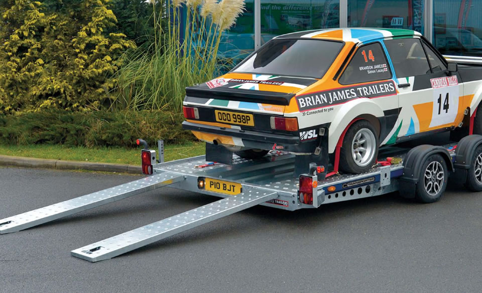 Brian James C2 BlueC4 Blue Trailer